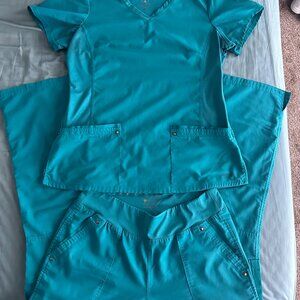 Teal Green Healing Hands Scrubs set Women's size small/medium